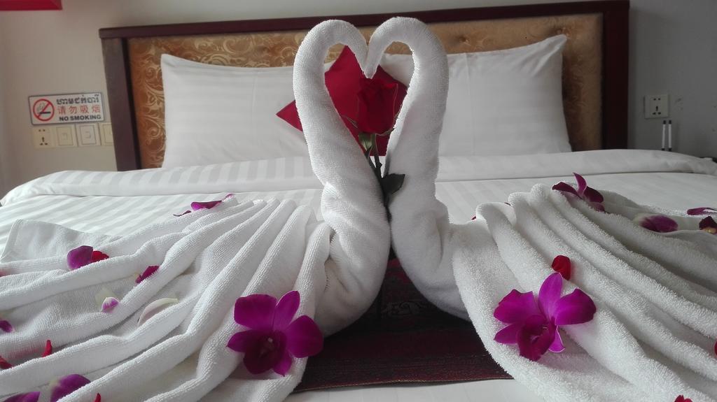 Golden Premier Inn Siem Reap Exterior photo